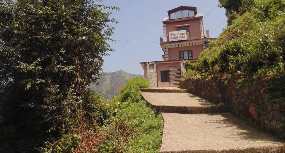 TG Stays Shoghi, Shimla 4